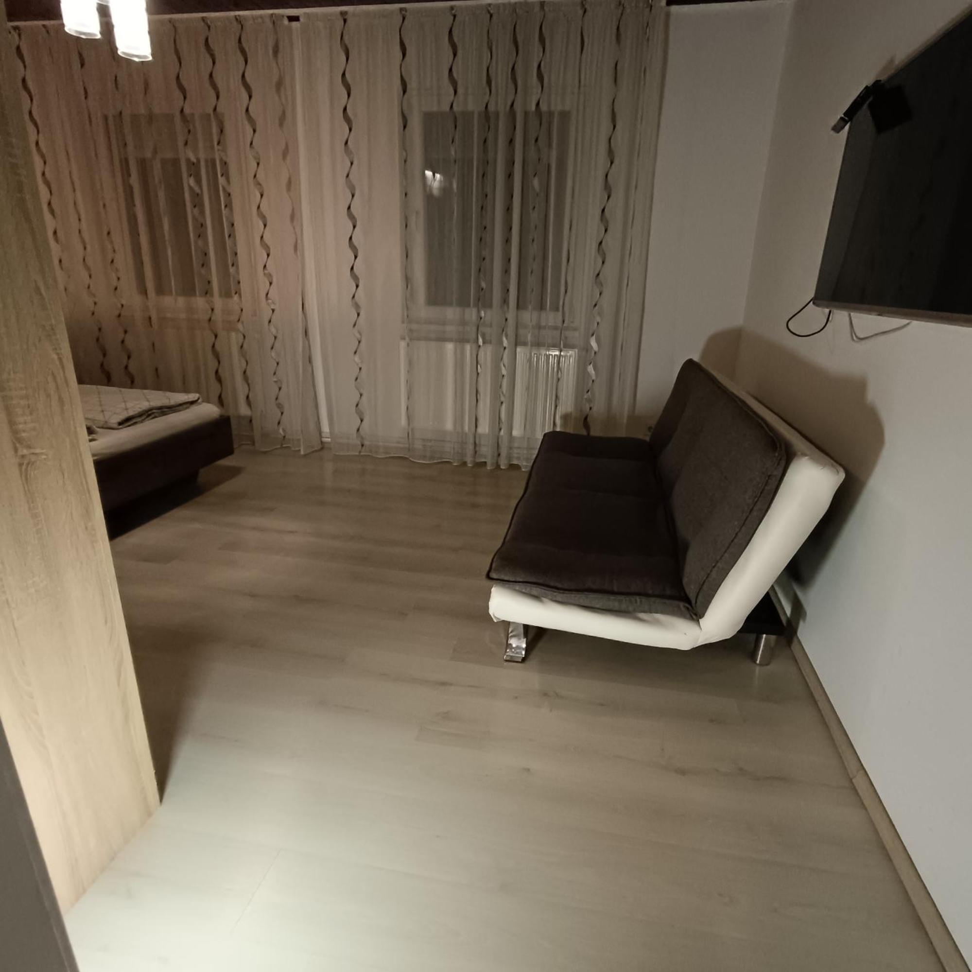 Gutenberg 1 Apartman Apartment Szeged Ngoại thất bức ảnh